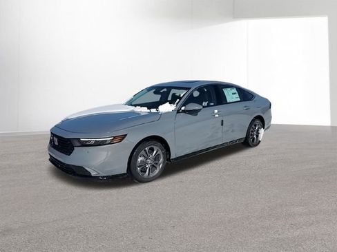 New 2025 Honda Accord EX-L image 4