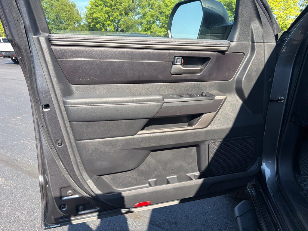 Used 2024 Toyota Tundra SR5 AWD/4WD image 17
