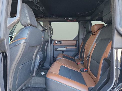 Used 2022 Ford Bronco Outer Banks image 15