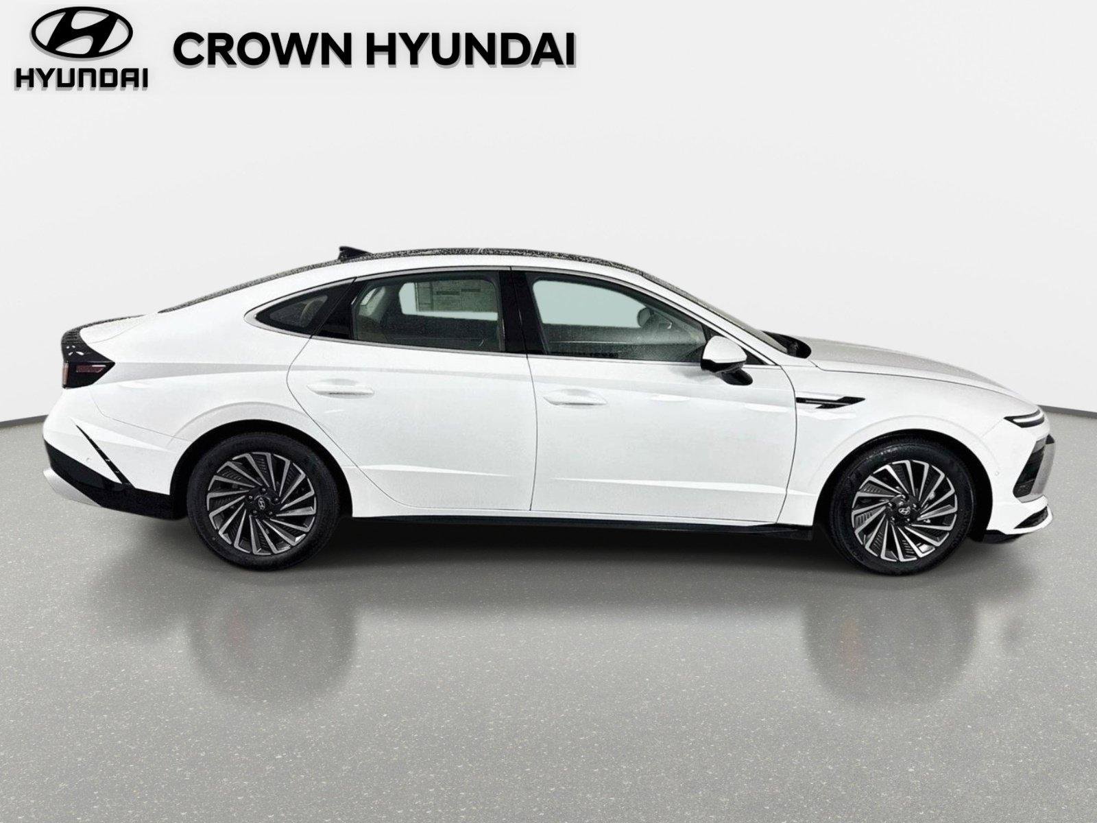 New 2026 Hyundai Sonata Limited FWD image 4