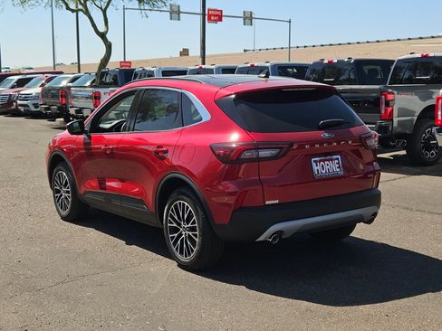 New 2025 Ford Escape SE w/ PHEV Premium Package image 5