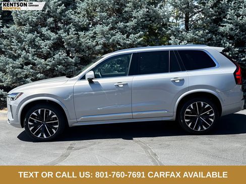 Used 2025 Volvo XC90 B6 Plus AWD/4WD image 4