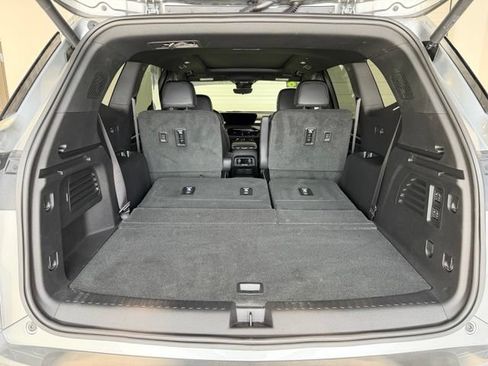 Used 2026 Buick Enclave Avenir w/ Super Cruise Package AWD/4WD image 34