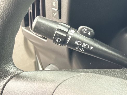 Used 2024 Chevrolet Express 3500 LT w/ LT Preferred Equipment Group image 8