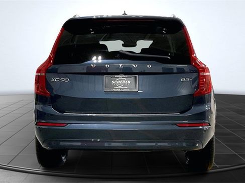 Certified 2023 Volvo XC90 B5 Core w/ Protection Package Premier image 5
