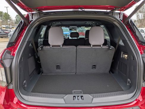 New 2026 Ford Explorer Platinum image 35