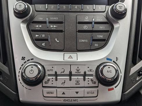 Used 2017 Chevrolet Equinox LT w/ Convenience Package AWD/4WD image 22