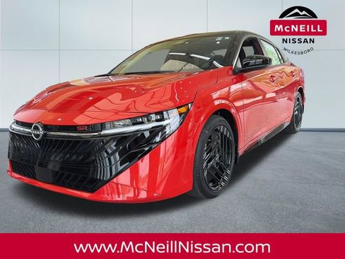 New 2026 Nissan Sentra SR w/ Floor Mat Package image 3