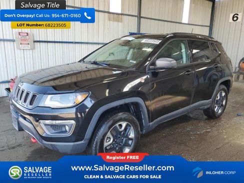 Used 2018 Jeep Compass Trailhawk w/ Navigation Group image 1
