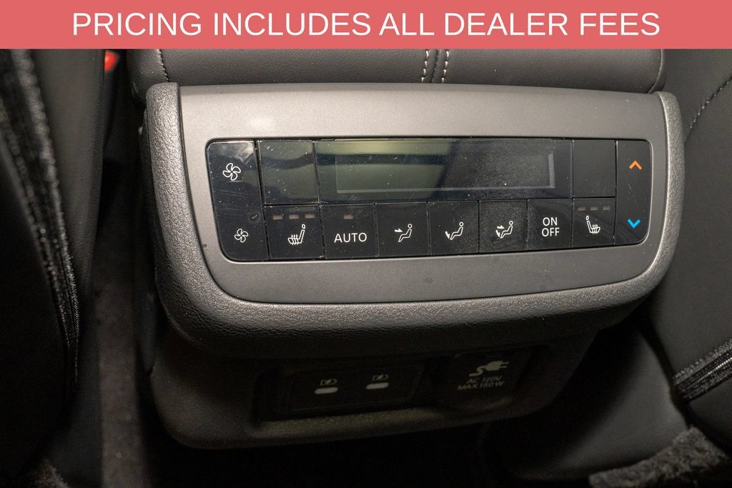 Used 2026 Nissan Pathfinder Platinum w/ Cargo Package AWD/4WD image 8
