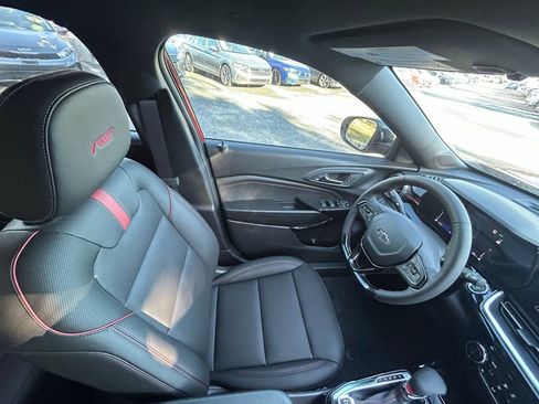 New 2026 Chevrolet Trax RS w/ Driver Confidence Package image 21