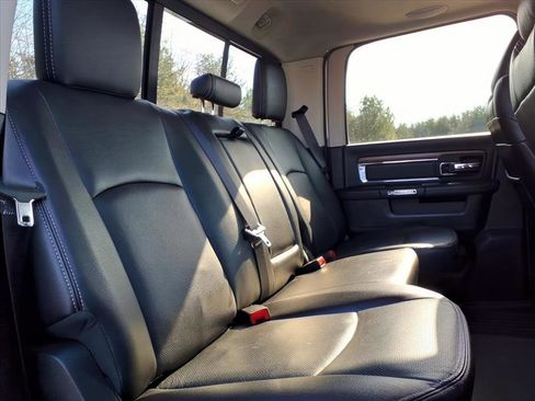 Used 2015 RAM 2500 Laramie w/ Convenience Group image 11
