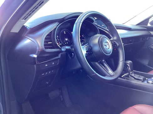 Used 2025 MAZDA MAZDA3 s image 15