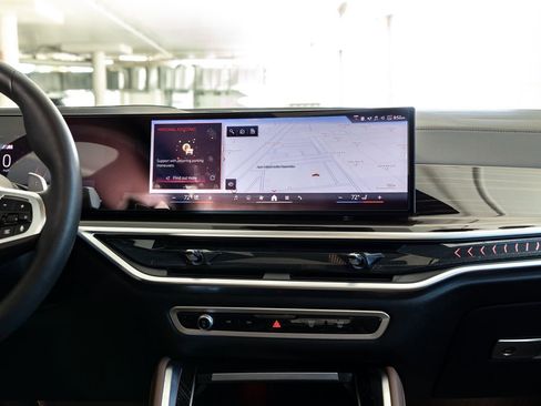 Certified 2025 BMW X6 xDrive40i image 13