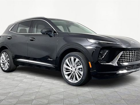 New 2026 Buick Envision Avenir image 3