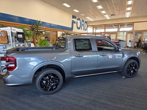 New 2025 Ford Maverick Lobo image 26