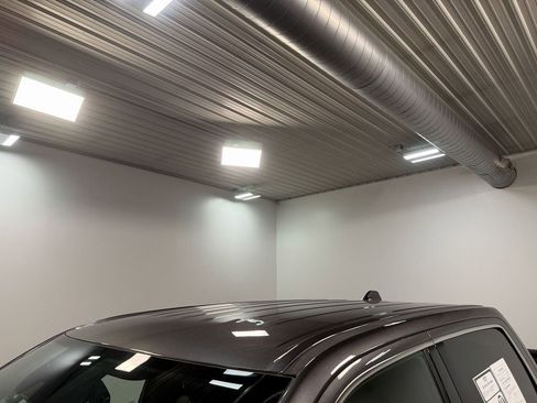 Used 2022 RAM 1500 Limited w/ Off-Road Group image 42