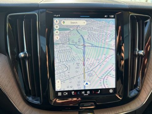 Certified 2025 Volvo XC60 B5 Plus image 22