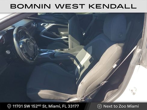 Used 2020 Chevrolet Camaro LT image 16