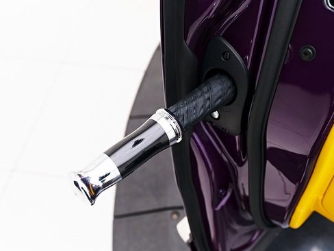 Used 2025 Rolls-Royce Cullinan image 31