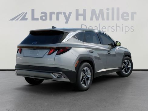 New 2026 Hyundai Tucson SEL FWD image 4