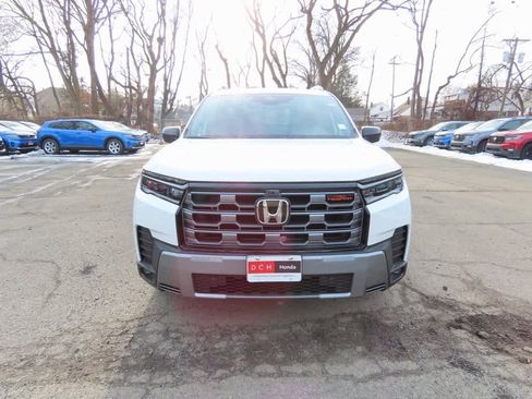 New 2026 Honda Pilot TrailSport image 6