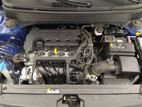 Used 2025 Hyundai Venue SE FWD image 30