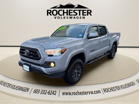 Used 2021 Toyota Tacoma SR5 image 2