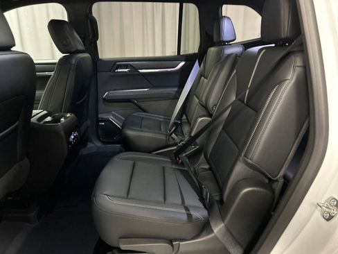 New 2026 GMC Acadia Elevation w/ Elevation Premium Package image 21