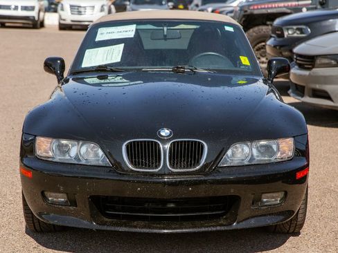 Used 2000 BMW Z3 2.5i RWD image 3