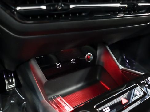 New 2027 Audi SQ6 e-tron Premium Plus AWD/4WD image 19