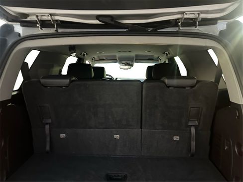Used 2018 Chevrolet Tahoe LT image 13