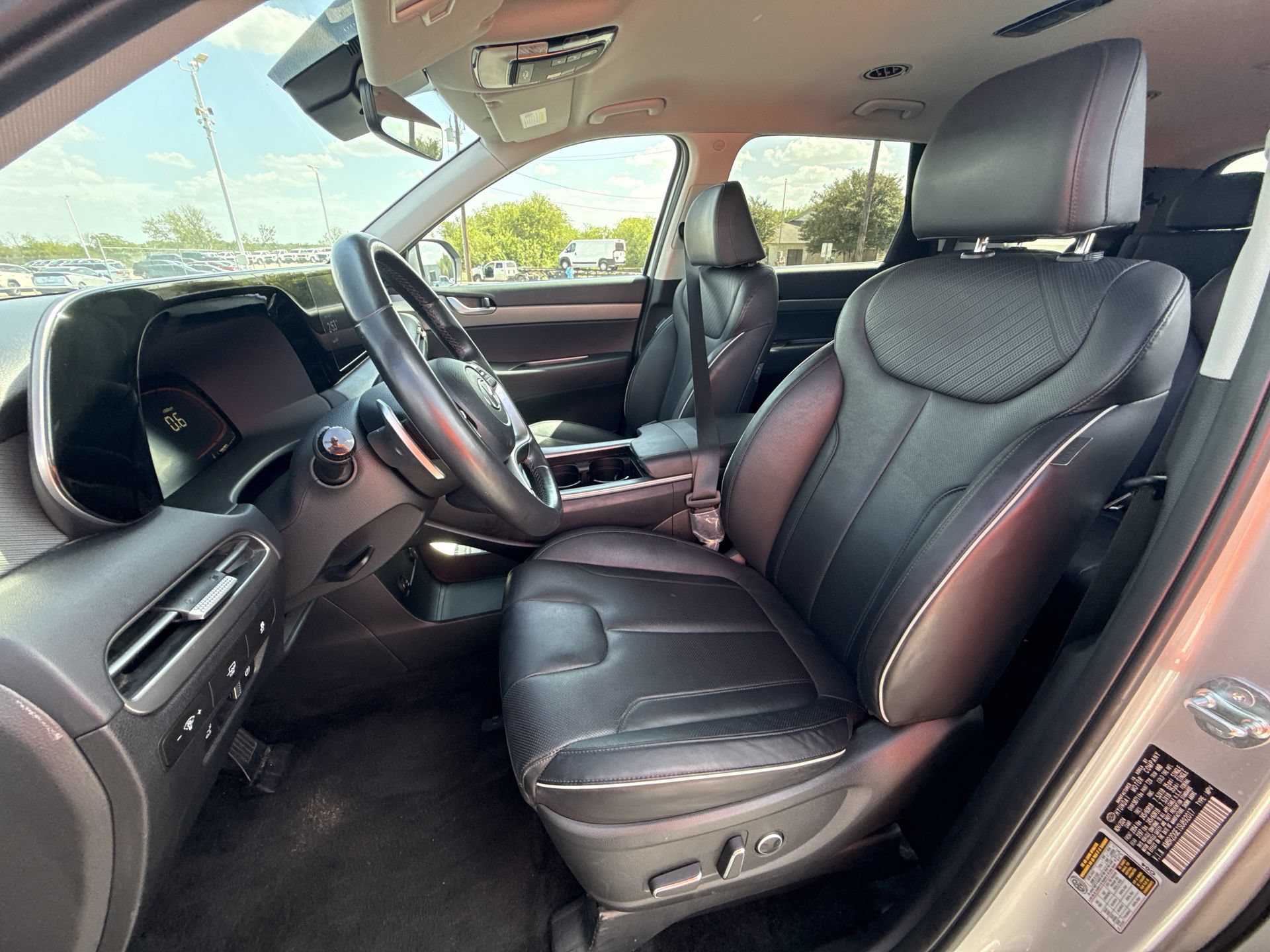 Used 2025 Hyundai Palisade SEL AWD/4WD image 13