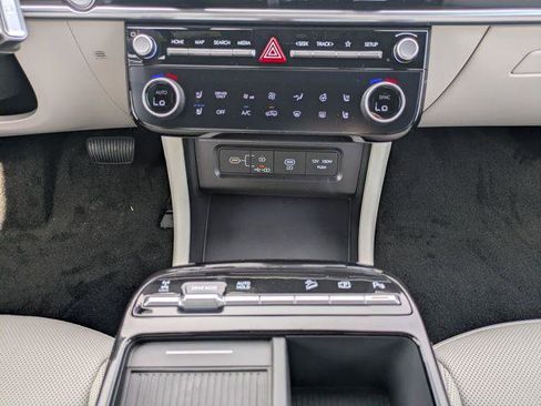 New 2026 Hyundai Tucson Limited image 18