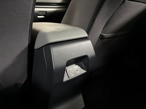 Certified 2025 Subaru Crosstrek 2.0i Premium image 19