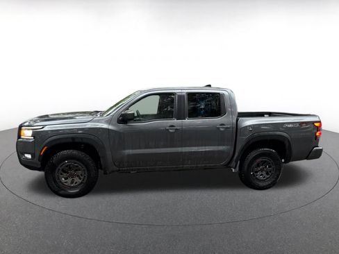 Used 2026 Nissan Frontier PRO-4X AWD/4WD image 4