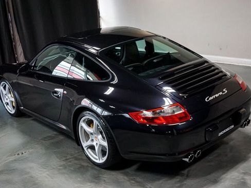 Used 2006 Porsche 911 Carrera S RWD image 57