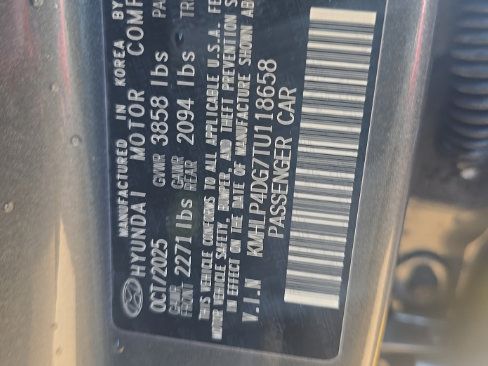 Certified 2026 Hyundai Elantra Limited FWD image 5