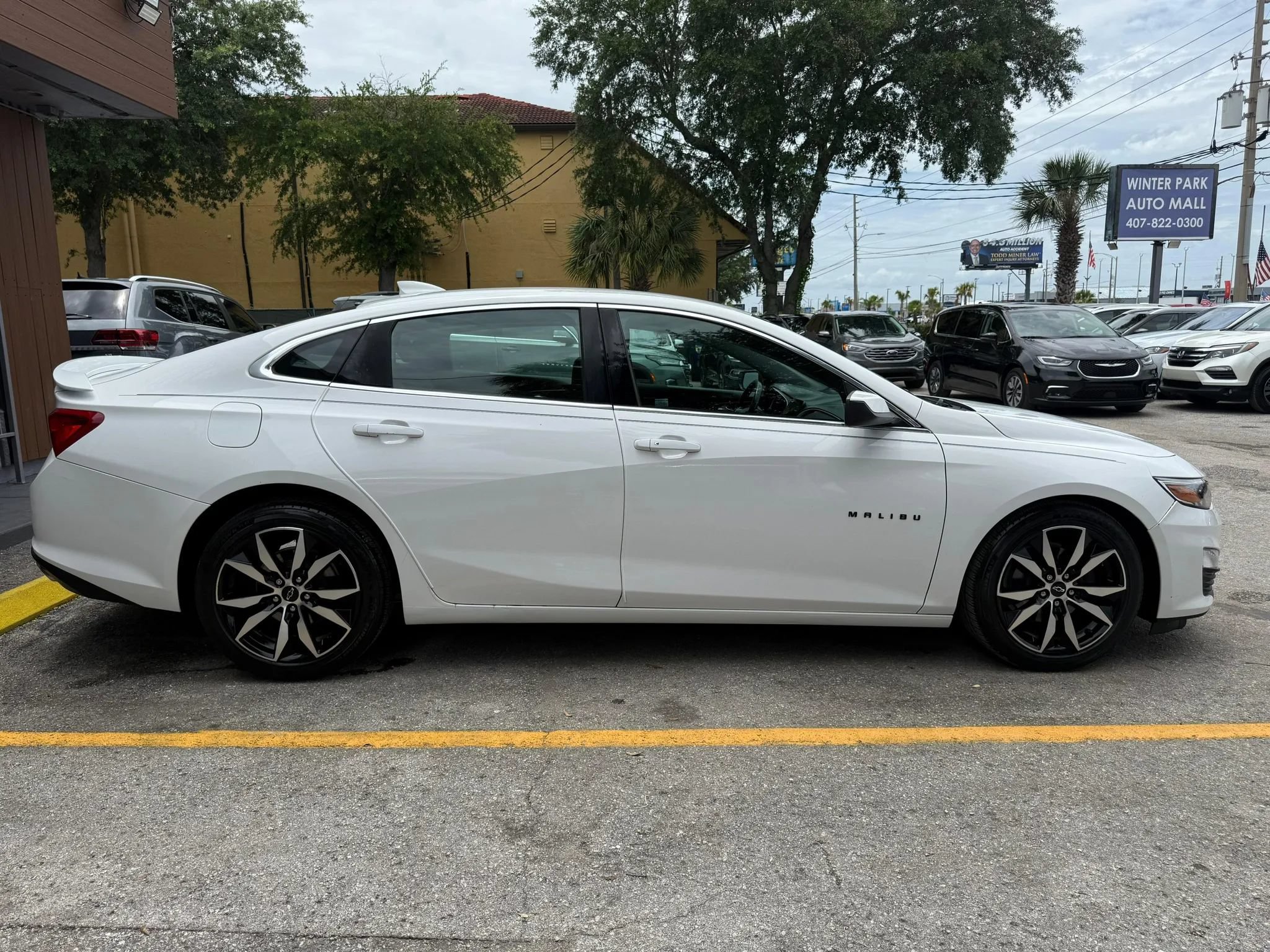 Used 2020 Chevrolet Malibu RS FWD image 4