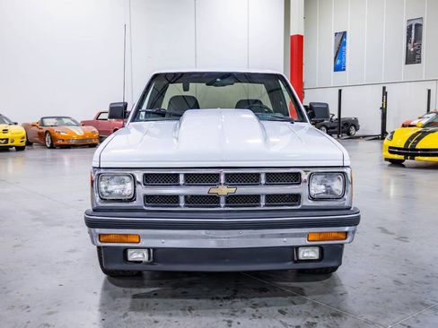 Used 1993 Chevrolet S10 Pickup 2WD Extended Cab image 10