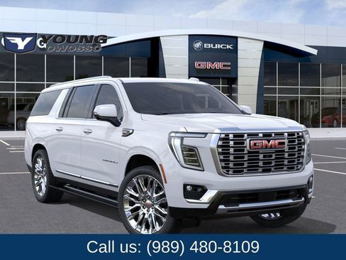 New 2026 GMC Yukon XL Denali w/ Denali Reserve Package image 7