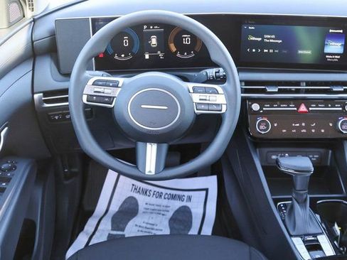 New 2026 Hyundai Tucson SEL image 14