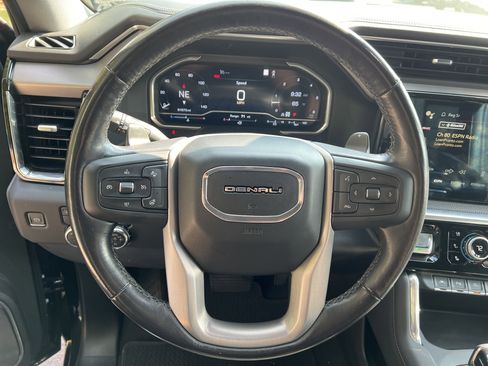 Used 2022 GMC Sierra 1500 Denali image 18