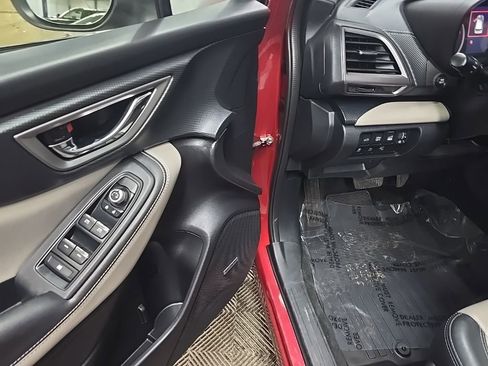Used 2022 Subaru Forester Limited AWD/4WD image 28