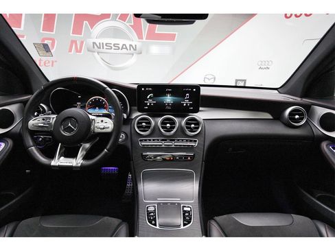 Used 2022 Mercedes-Benz GLC 43 AMG 4MATIC image 7