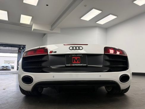 Used 2011 Audi R8 V10 AWD/4WD image 21