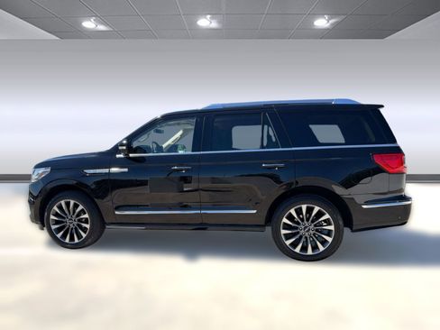 Used 2020 Lincoln Navigator Reserve w/ Luxury Package AWD/4WD image 2