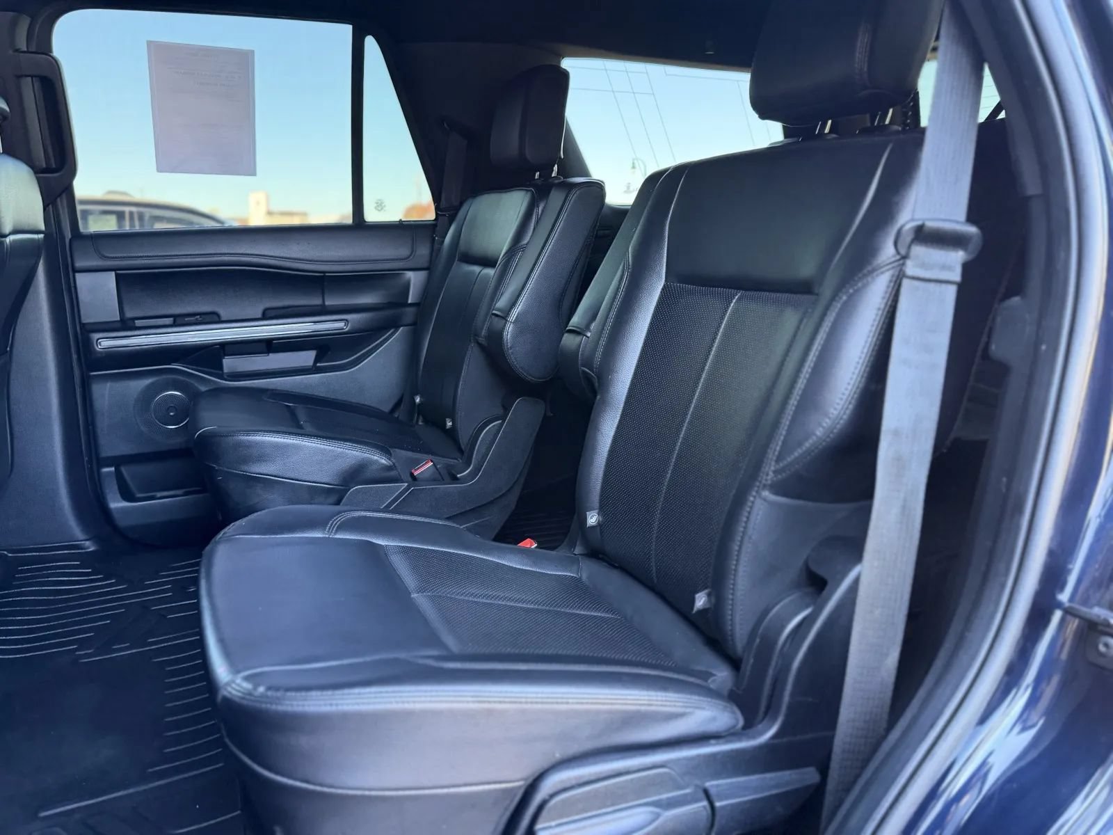 Used 2021 Ford Expedition XLT AWD/4WD image 17