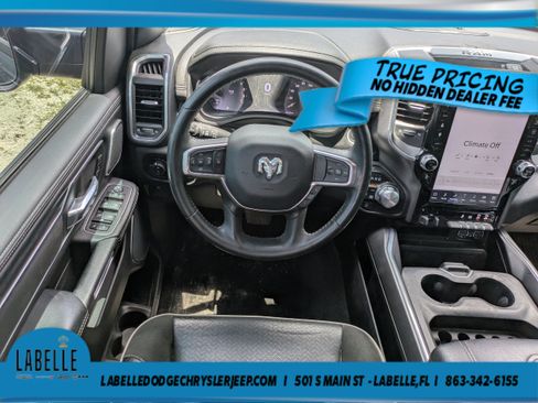 Used 2023 RAM 1500 Laramie AWD/4WD image 15