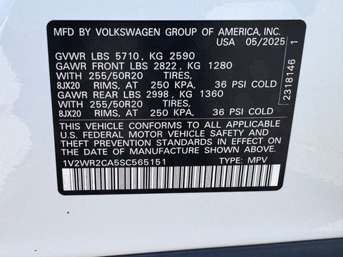 Used 2025 Volkswagen Atlas SE FWD image 43